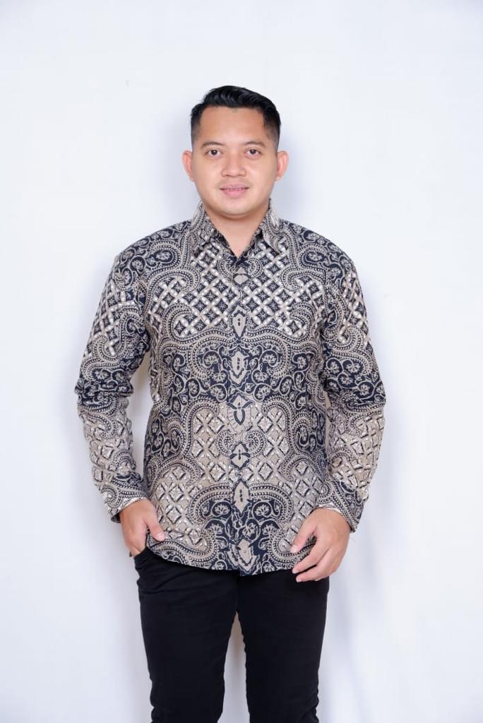 cover-KAWUNG KELABANG Kemeja Batik Pria Solo Lengan Panjang Lapis Furing BY BATIKSOLOAMANAH-1