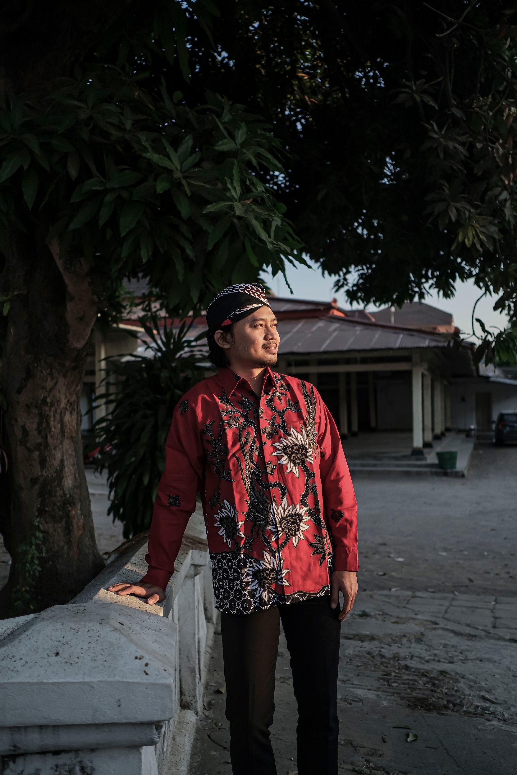 img-RANTING MERAH Kemeja Batik Pria Solo Lengan Panjang Lapis Furing BY Mbahblangkonsolo-2