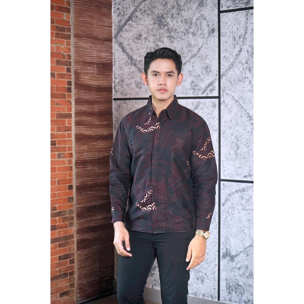img-ABSTRAK KEMBANG Kemeja Batik Pria Solo Lengan Panjang Lapis Furing By BATIKSOLOAMANAH-4