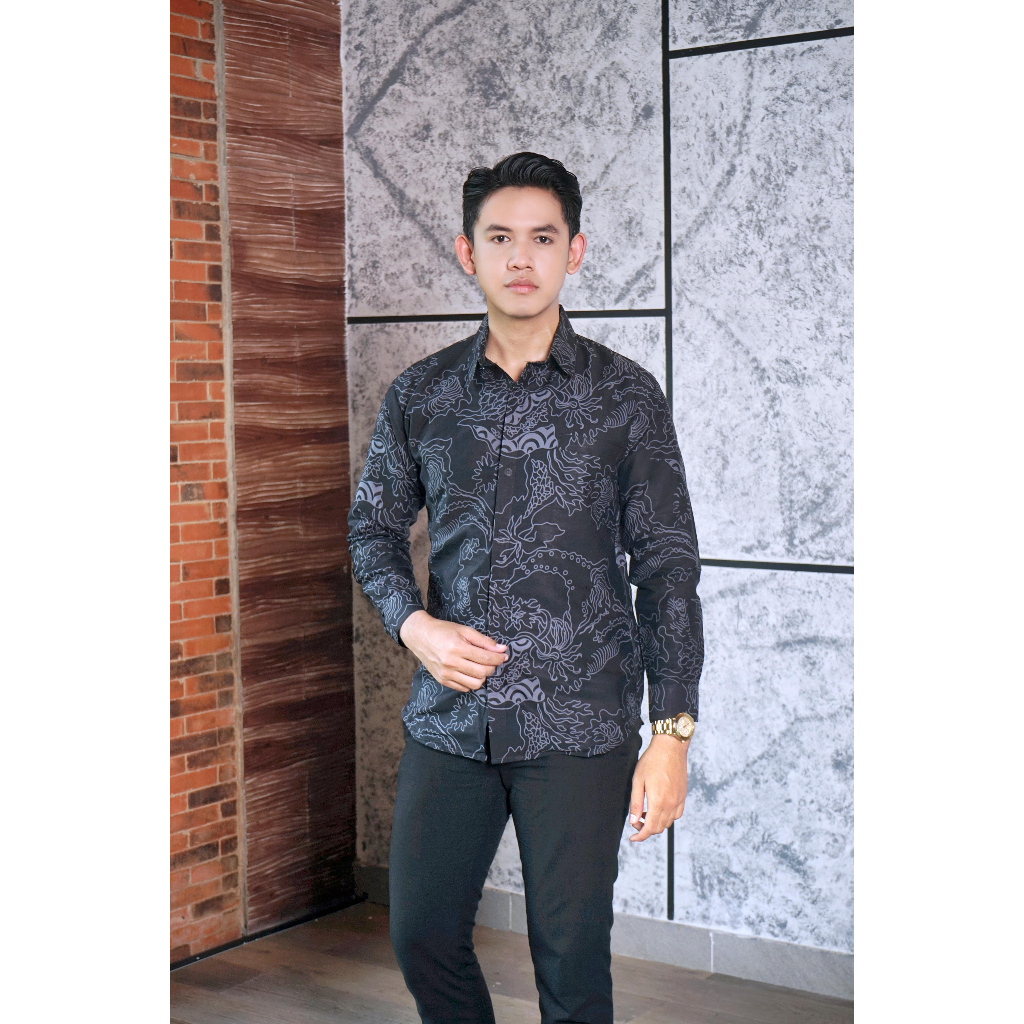 cover-ABSTRAK KEMBANG ABU Kemeja Batik Pria Solo Lengan Panjang Lapis Furing By BATIKSOLOAMANAH-1