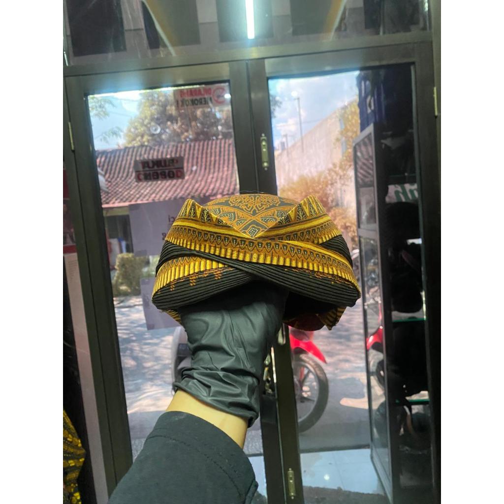 cover-BLANGKON SOLO MODANG HITAM PREMIUM PERBAWAN BATIKSOLOAMANAH -1