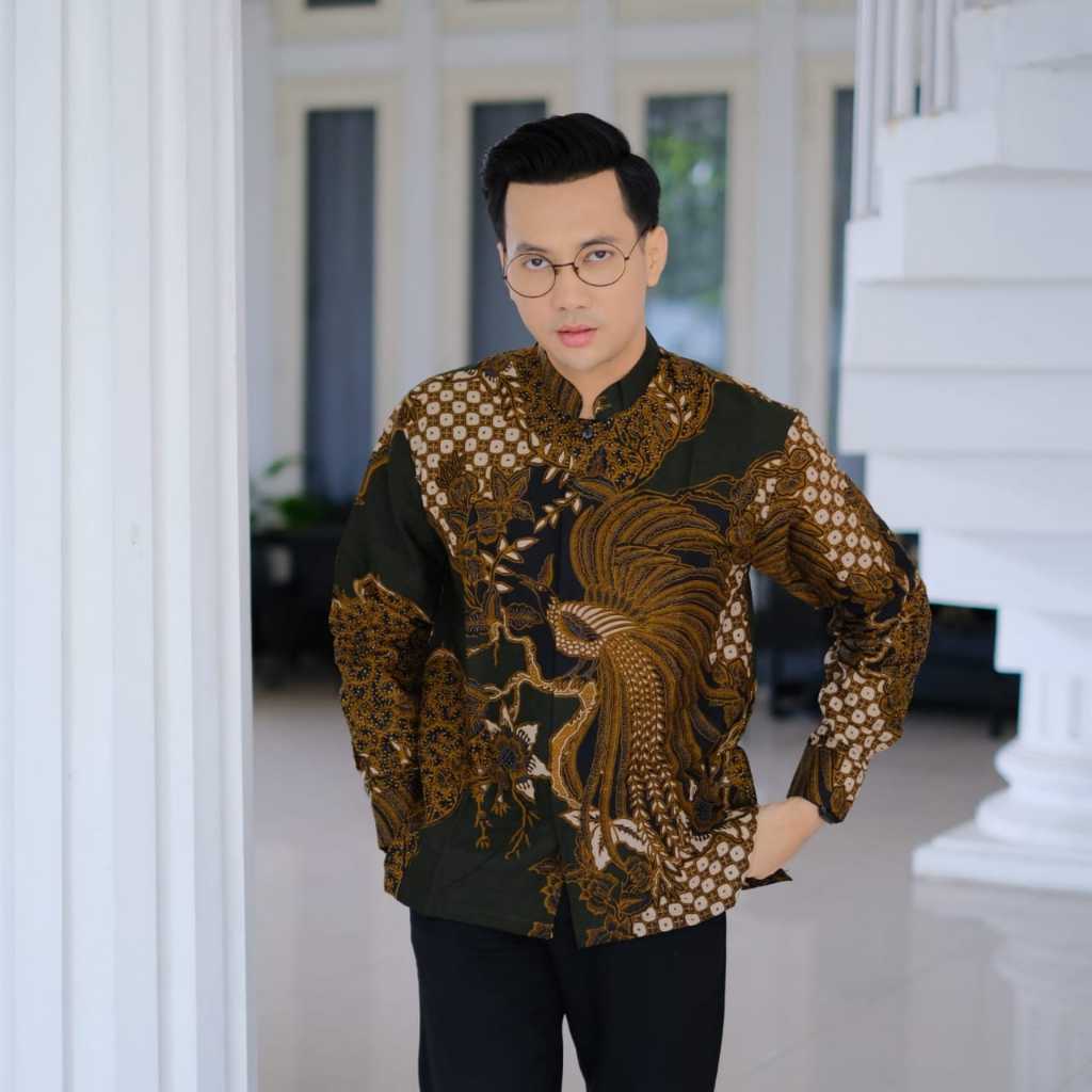 cover-KOKO CENDRAWASIH IJO Kemeja Batik Pria Solo Lengan Panjang Lapis Furing By BATIKSOLOAMANAH-1