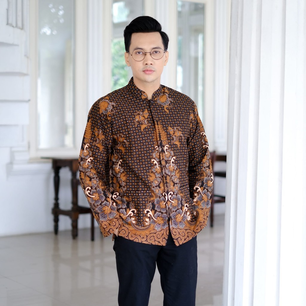 cover-KOKO TRUNTUM KEMBANG Kemeja Batik Pria Solo Lengan Panjang Lapis Furing By BATIKSOLOAMANAH-1