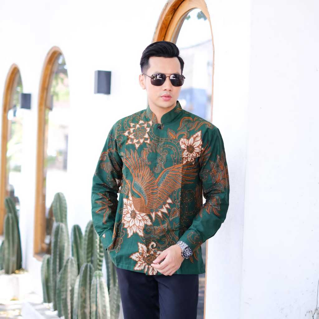 cover-KOKO KAMBOJA IJO Kemeja Batik Pria Solo Lengan Panjang Lapis Furing By BATIKSOLOAMANAH-1