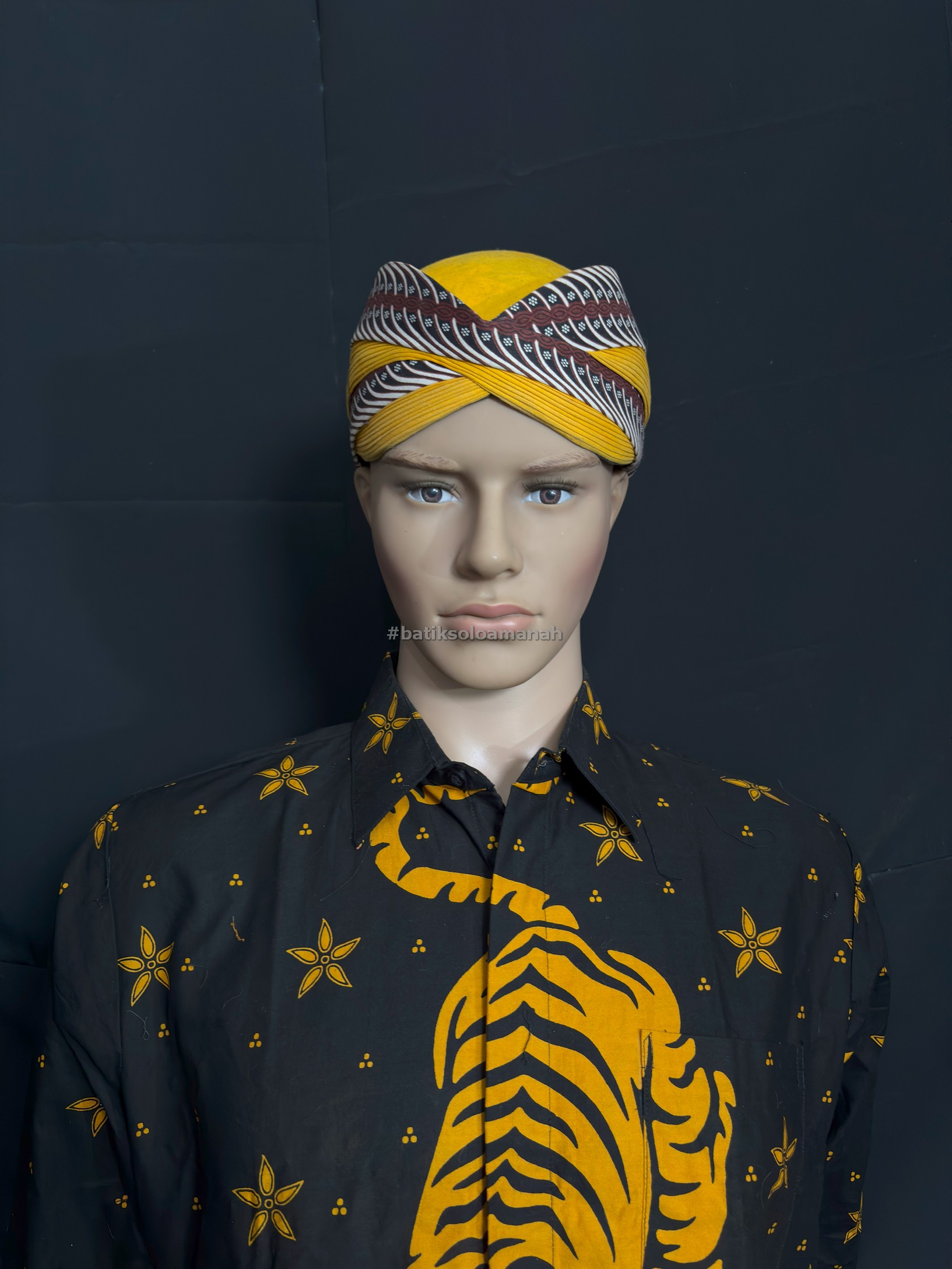 cover-BLANGKON SOLO PERBAWAN WARNA KUNING-1